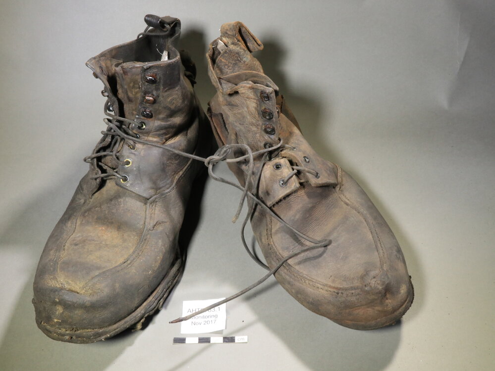 2017-18 Annual artefact monitoring programme, Cape Evans, leather boots (001)