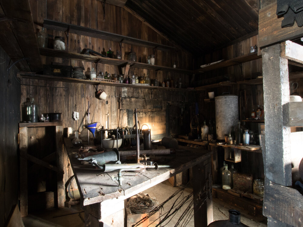 2017-18 Scott's 'Terra Nova' hut, interior, Physical Laboratory