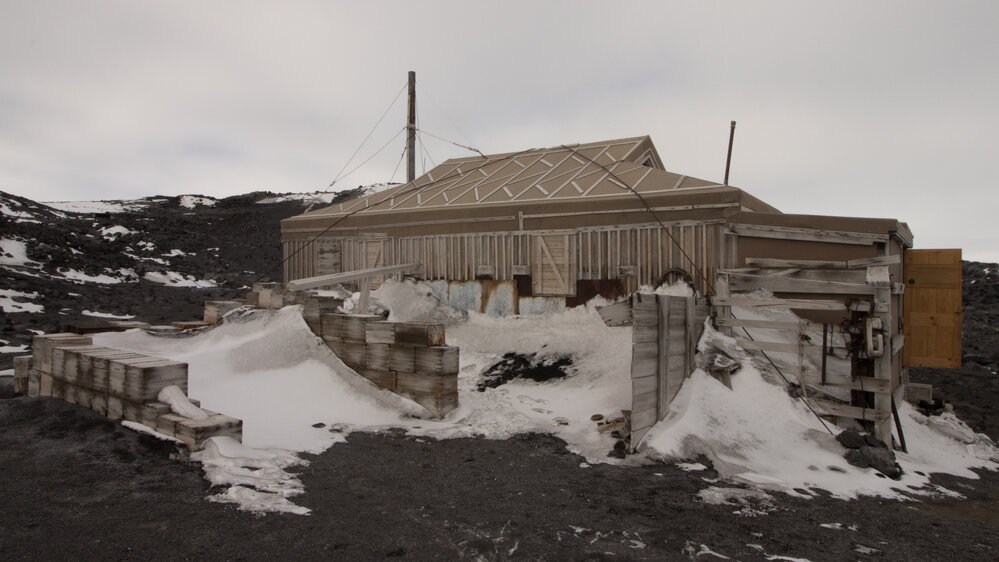 2017-18 Shackleton's 'Nimrod' hut, Cape Royds