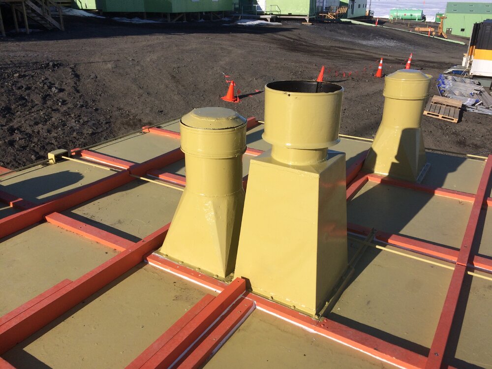 2016-17 Hillary's TAE/IGY hut, Cooker and cooker hood flues, installed after repair and painting