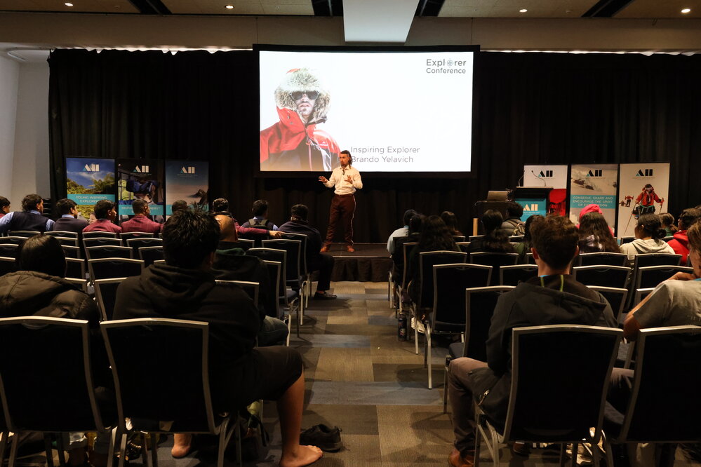 2023 Brando Yelavich with students at the Explorer Conference (001)