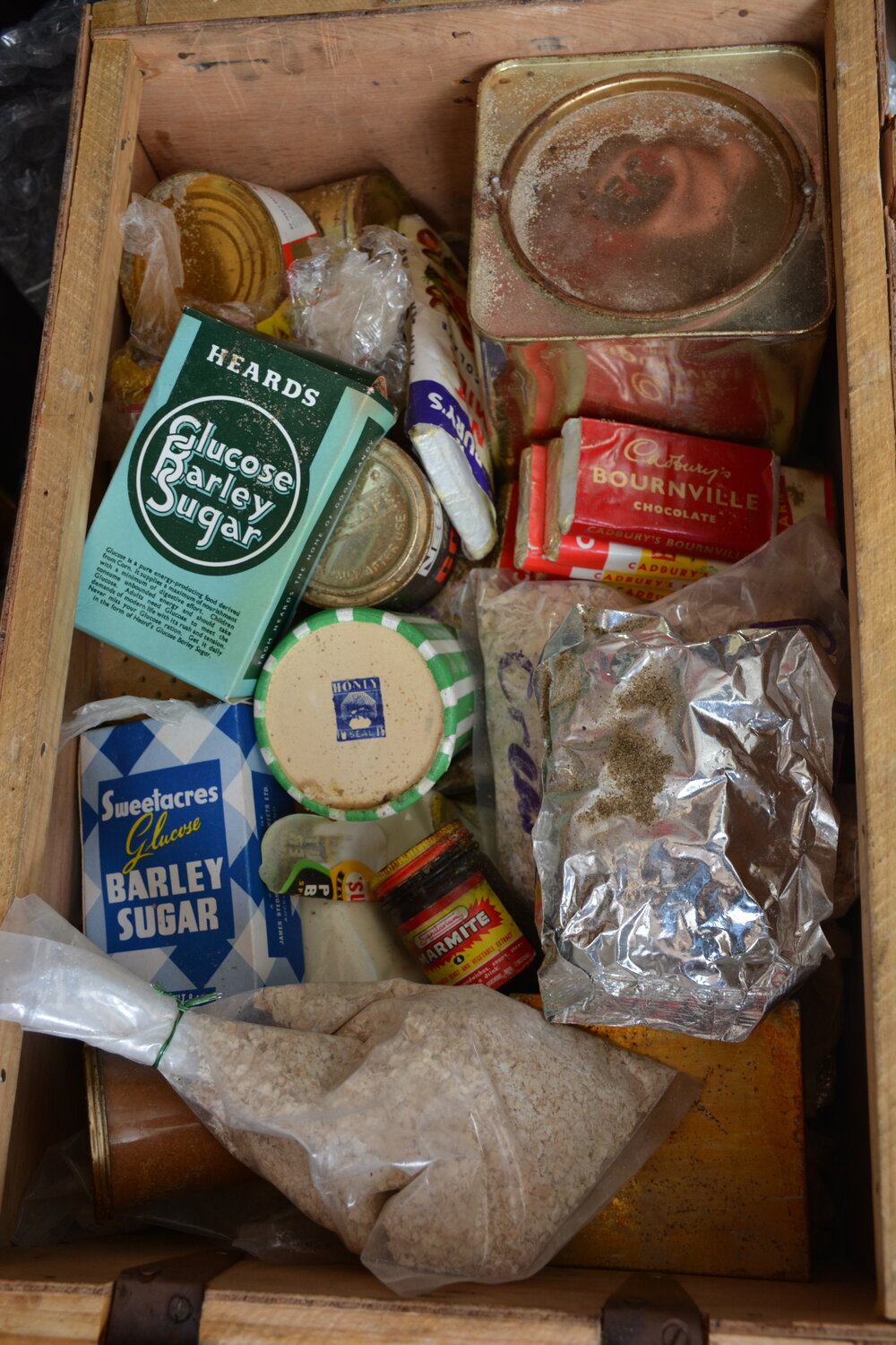 2013-14 Allan Hills cache provisions box contents