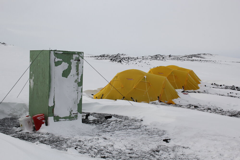 2018-19 Tents at the field camp at Cape Evans (002)