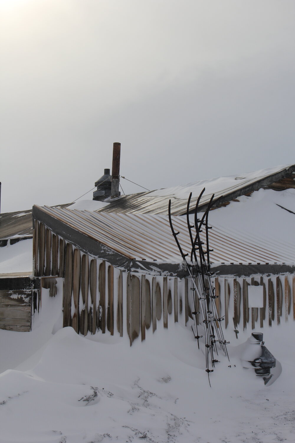2018-19 North-West corner of Scott's 'Terra Nova' hut, Cape Evans (002)