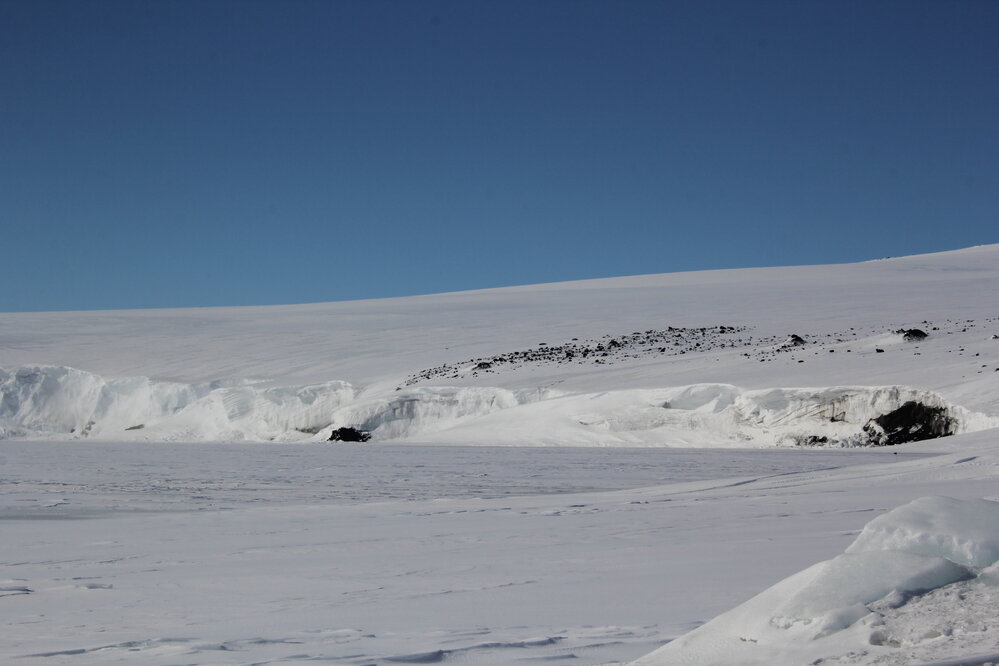 2018-19 Panorama of Barne Glacier and Mount Erebus, Cape Evans (004)