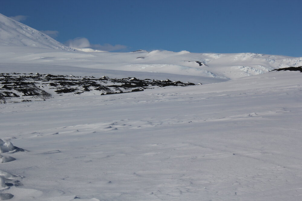 2018-19 Panorama of Barne Glacier and Mount Erebus, Cape Evans (007)