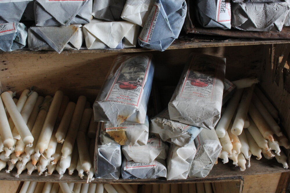 2018-19 Candles inside Shackleton's 'Nimrod' hut, Cape Royds (001)