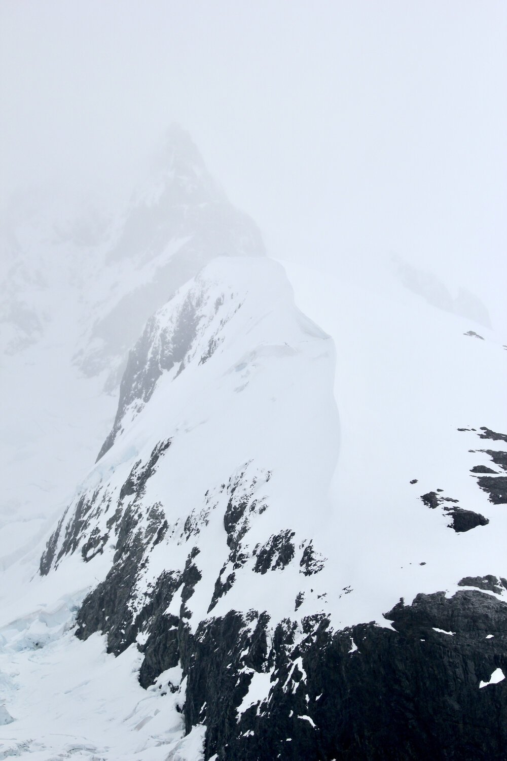 Snowy landscape on South Georgia