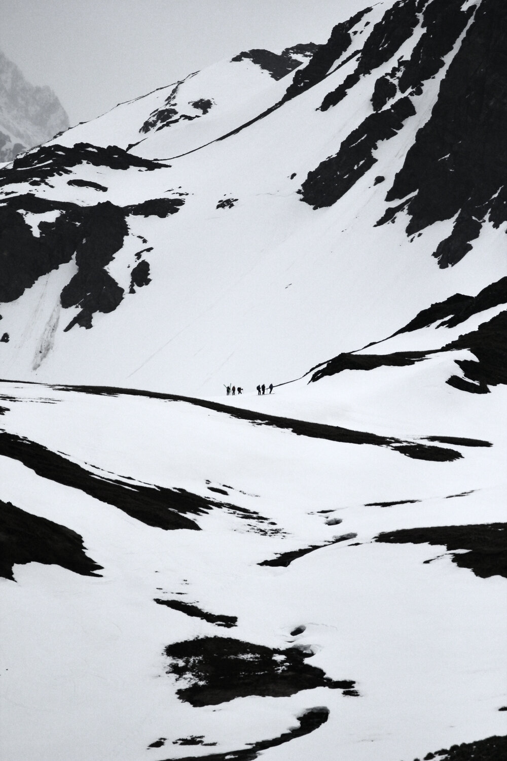 Mount Hodges climbing team returning after a successful ascent (002)