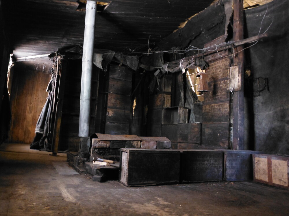 2014-15 Scott's 'Discovery' hut, Stove Area