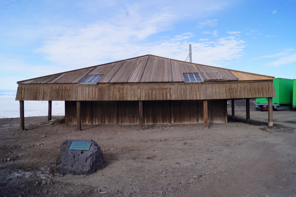 2014-15 Scott's 'Discovery' hut, East elevation