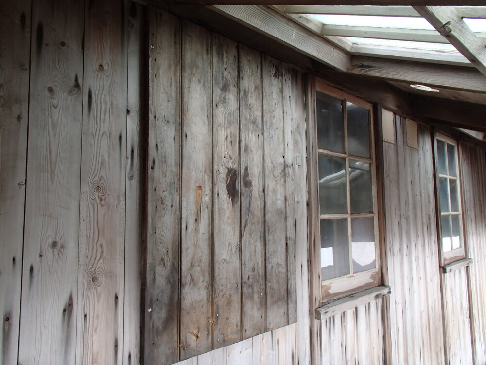 2014-15 Scott's 'Discovery' hut, exterior detail
