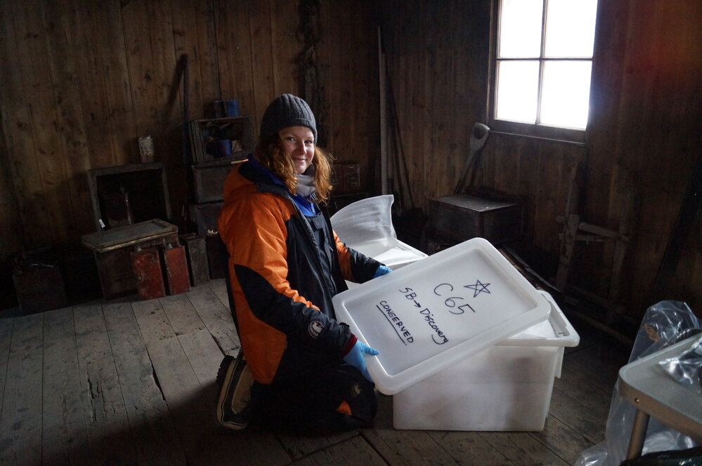 2014-15 Scott's 'Discovery' hut, AHT's Annick Vuissoz unboxing conserved artefacts