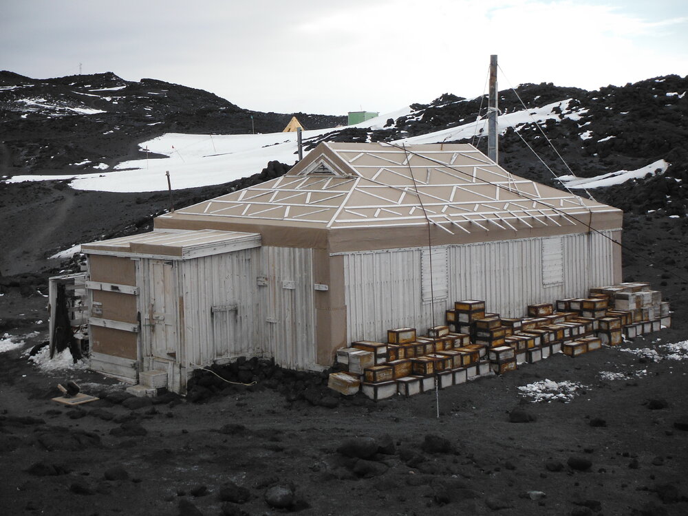 2014-15 Shackleton's 'Nimrod' hut, South and West elevations