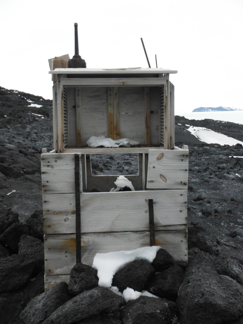 2014-15 Cape Royds meteorological screen inspection (001)