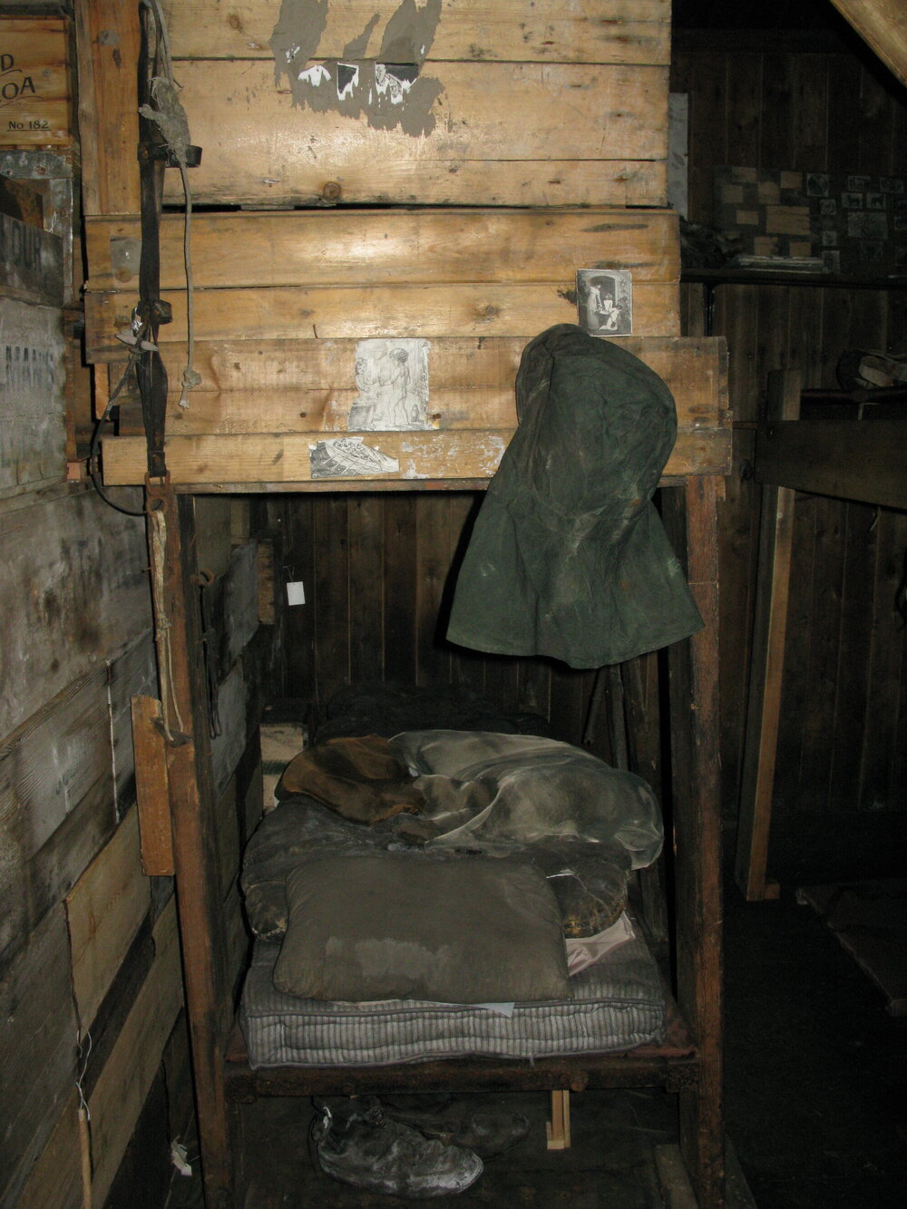 2010-11 Cherry-Garrard's bunk inside Scott's 'Terra Nova' hut, Cape Evans