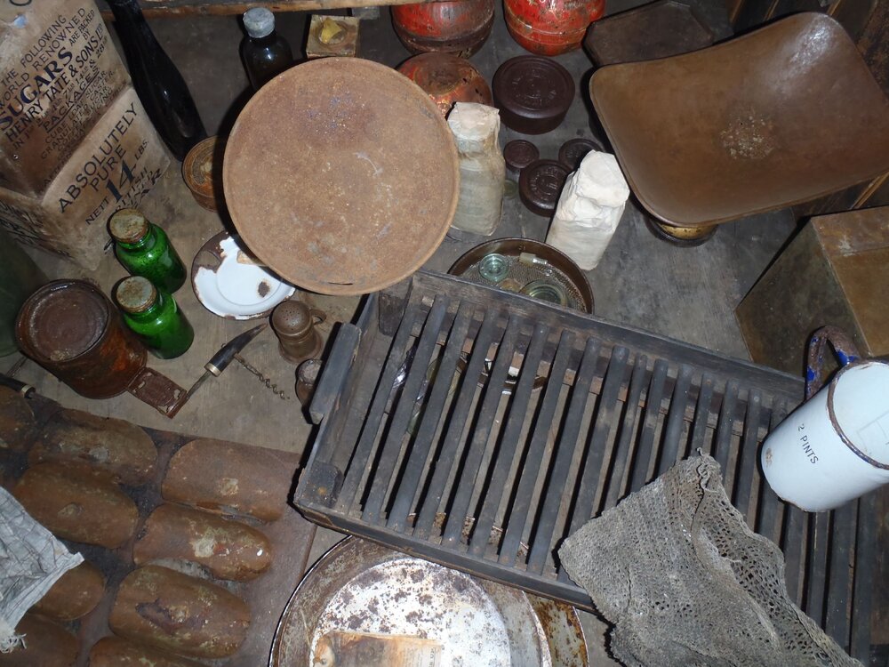 2010-11 Artefacts in the Galley inside Scott's 'Terra Nova' hut, Cape Evans (004)