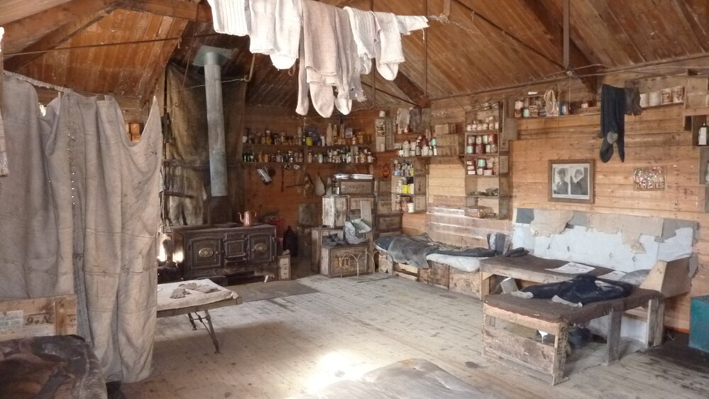 2010-11 Main space inside Shackleton's 'Nimrod' hut, Cape Royds (001)