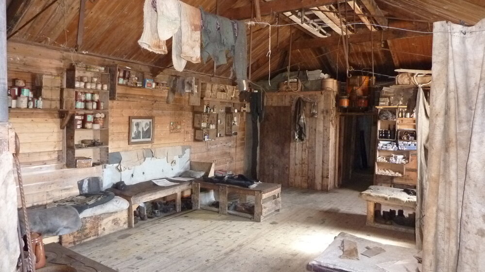 2010-11 Main space inside Shackleton's 'Nimrod' hut, Cape Royds (003)