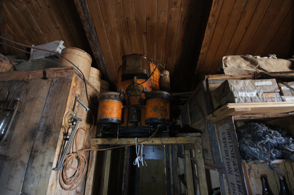 Drummond's acetylene gas generator, Shackleton's 'Nimrod' hut