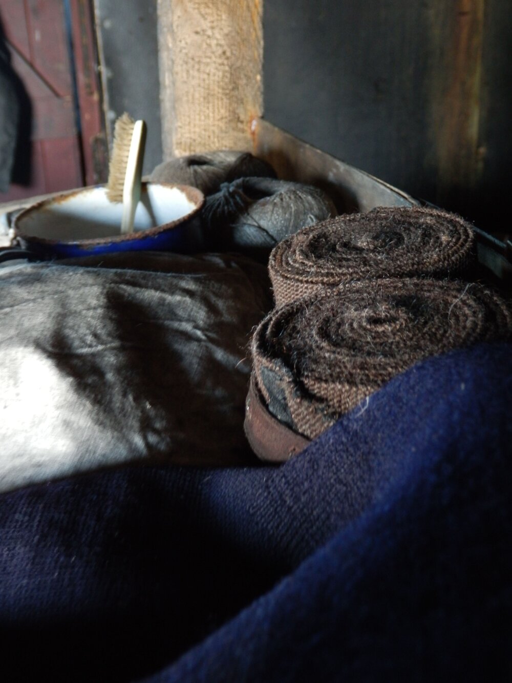 Wool garments, Scott's 'Terra Nova' hut (005)
