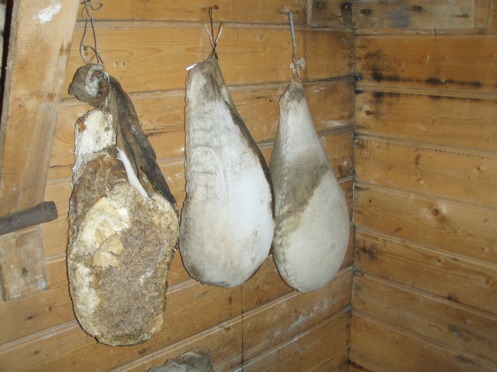 Legs of ham, Shackleton's 'Nimrod' hut