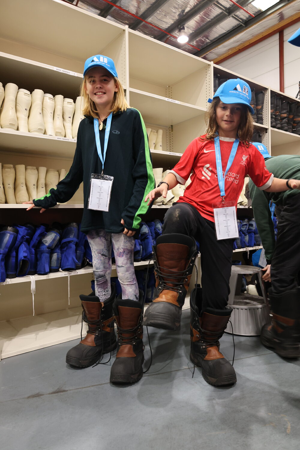 Young Inspiring Explorers wearing USAP gear (006)
