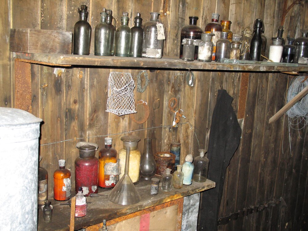 Physical Laboratory, South-East corner of Scott's 'Terra Nova' hut (002)