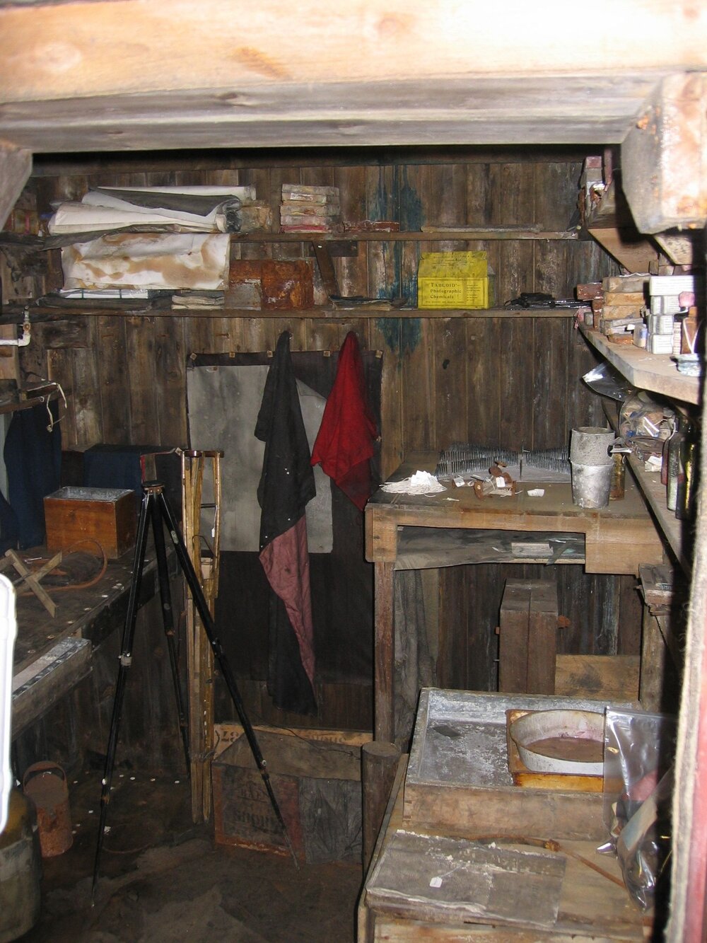 Darkroom, Scott's 'Terra Nova' hut (001)
