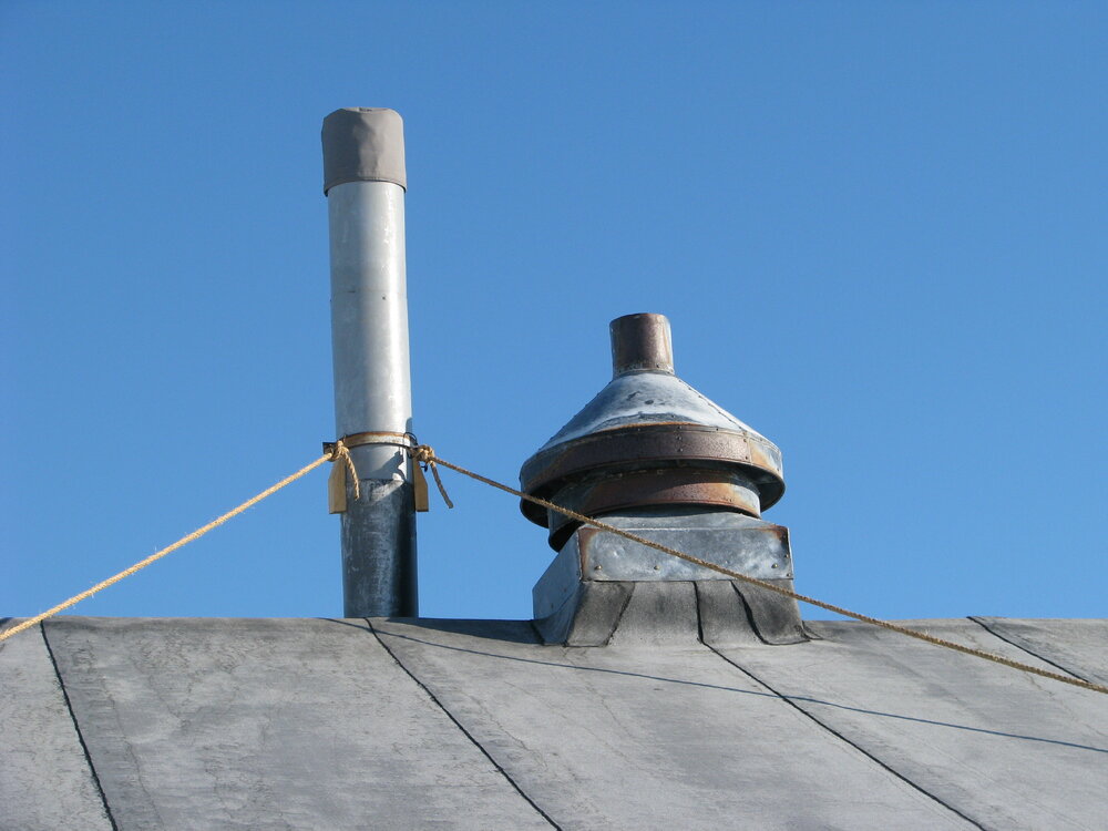 Flue and ventilator cowl, Scott's 'Terra Nova' hut