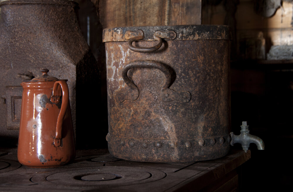 Artefacts on Mrs Sam stove, Shackleton's 'Nimrod' hut
