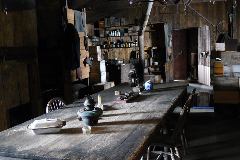 Wardroom table, Scott's 'Terra Nova' hut (001)