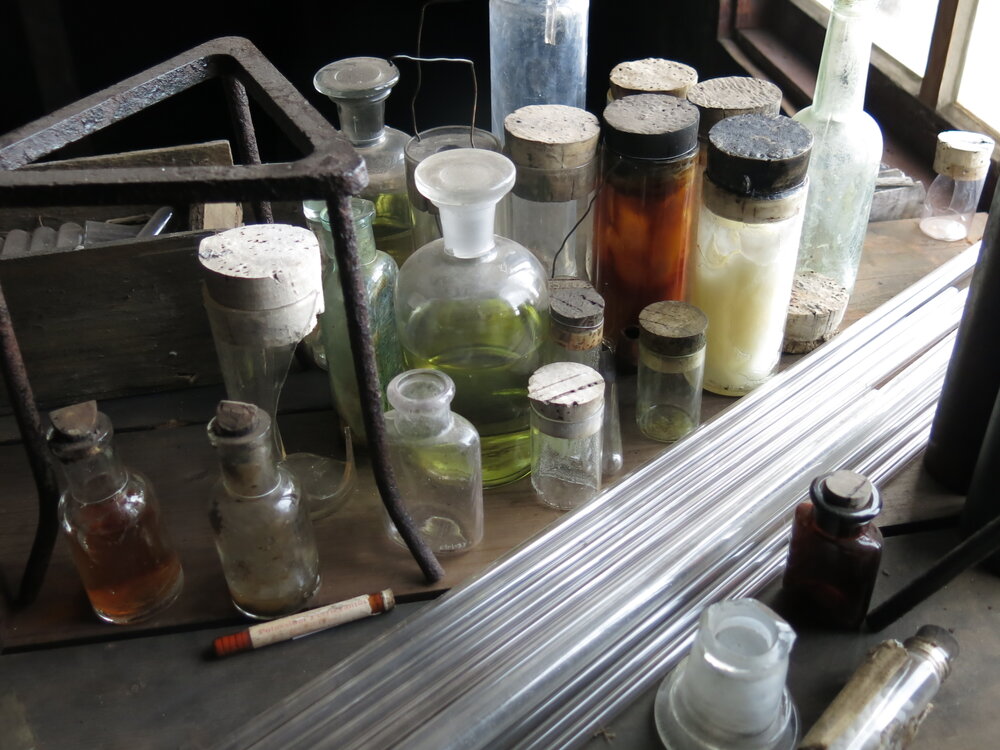 2014-15 Scott's 'Terra Nova' hut, interior, Biology area scientific equipment