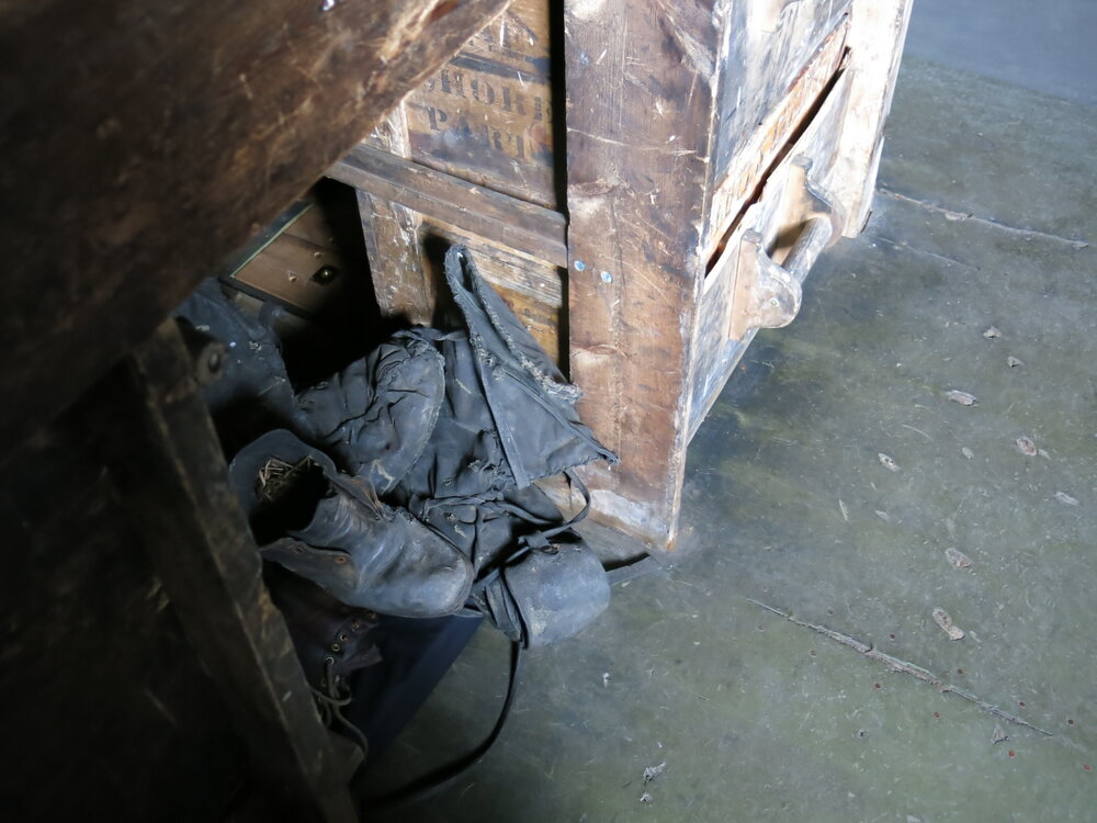 2014-15 Scott's 'Terra Nova' hut, interior, Biology area artefacts