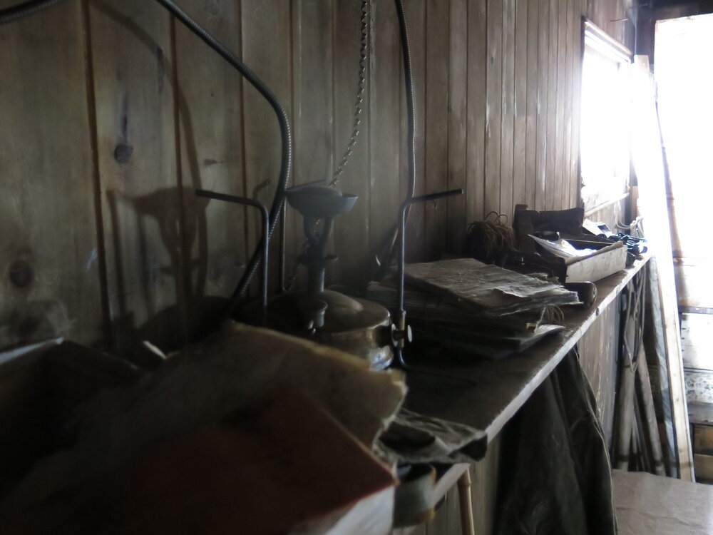 2014-15 Scott's 'Terra Nova' hut, interior, Enlisted men's space artefacts