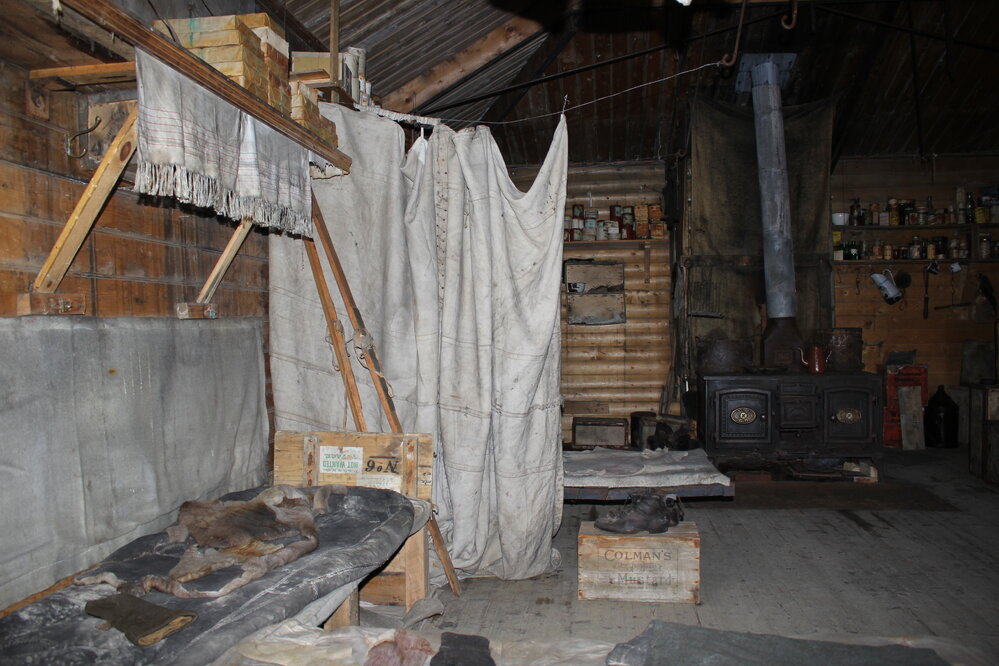 2021-22 Shackleton's 'Nimrod' hut inspection, interior (010)