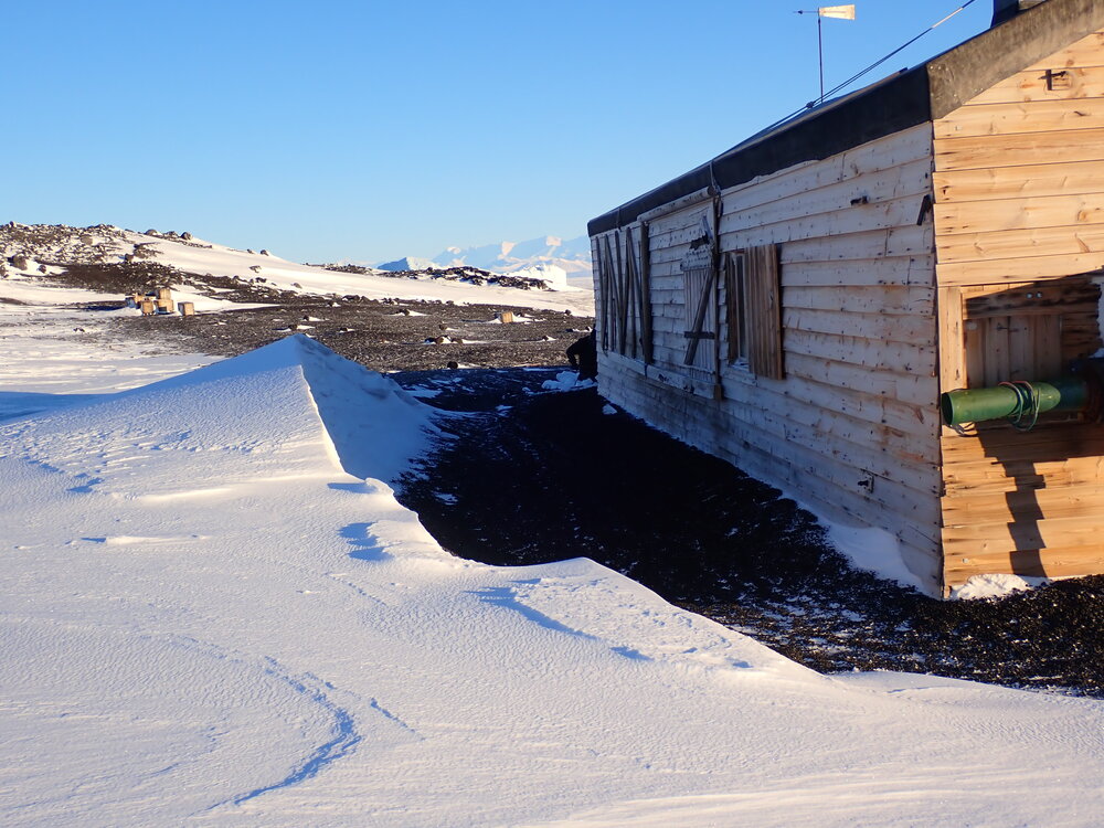 2021 Scott's 'Terra Nova' hut inspection, exterior (018)