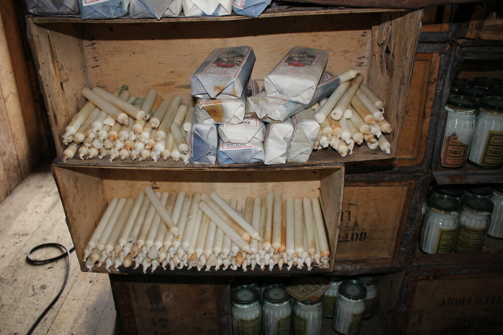 2016 Monitoring image - candles, Shackleton's 'Nimrod' hut (002)