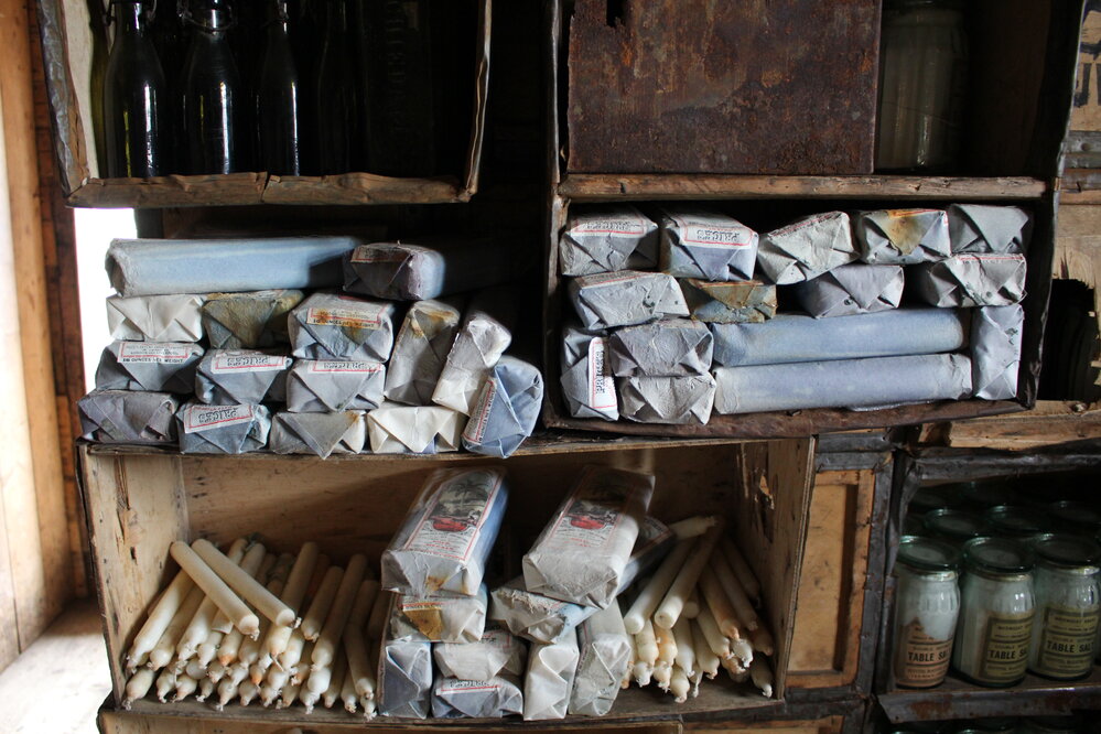 2016 Monitoring image - candles, Shackleton's 'Nimrod' hut (003)