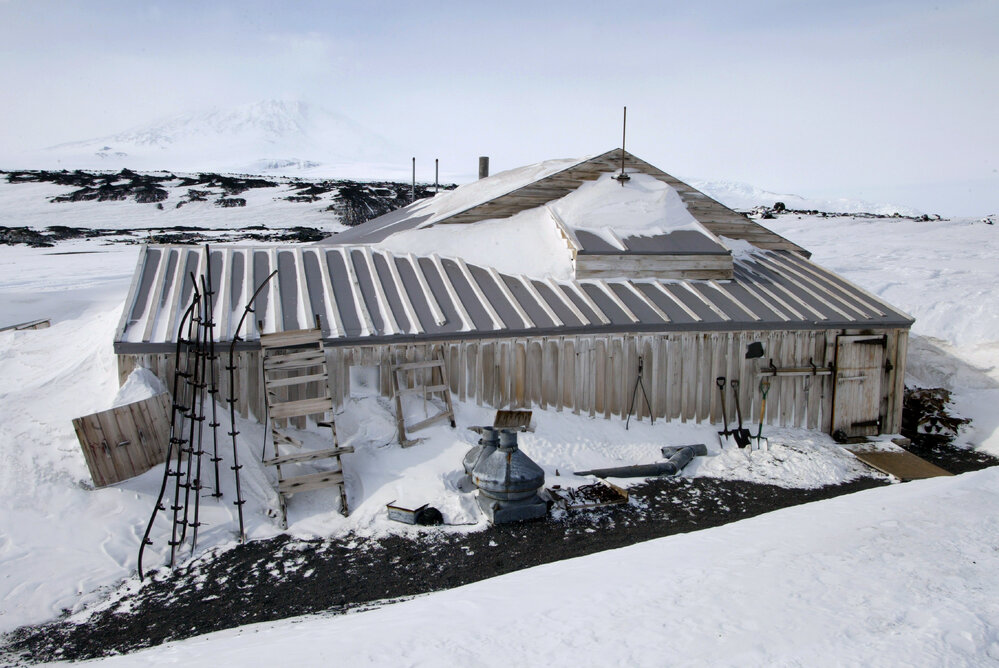2005 West wall of Scott's 'Terra Nova' hut, Cape Evans (002)