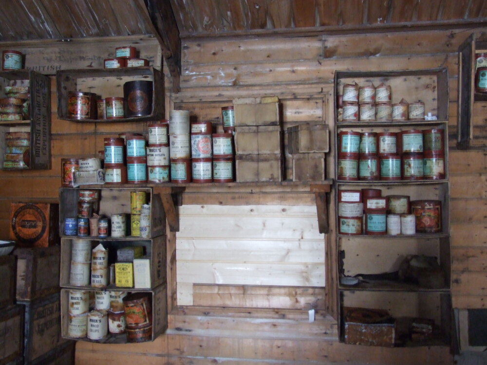 2006 Shackleton's 'Nimrod' hut inspection, interior, Main space