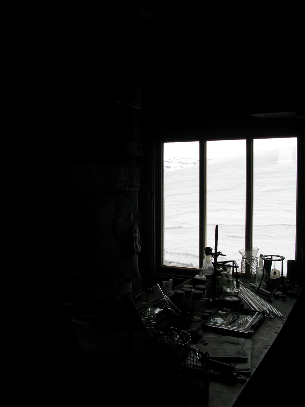2010 Scott's 'Terra Nova' hut inspection, interior, Biology desk