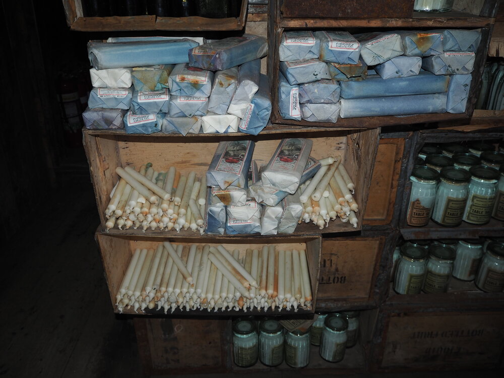 Bulkhead shelves, Shackleton's 'Nimrod' hut 