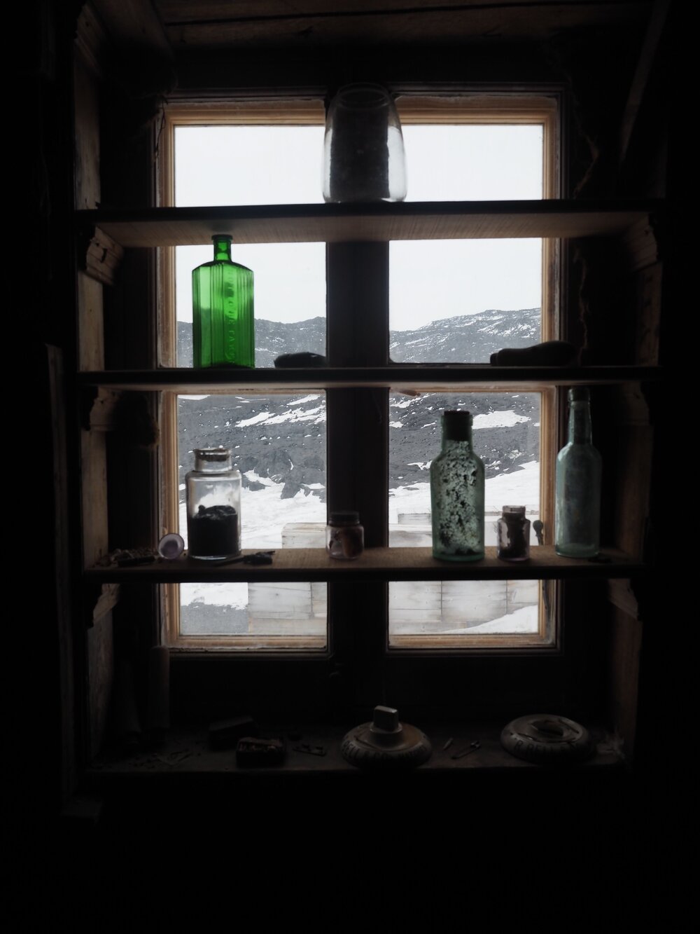 Window in Shackleton's 'Nimrod' hut