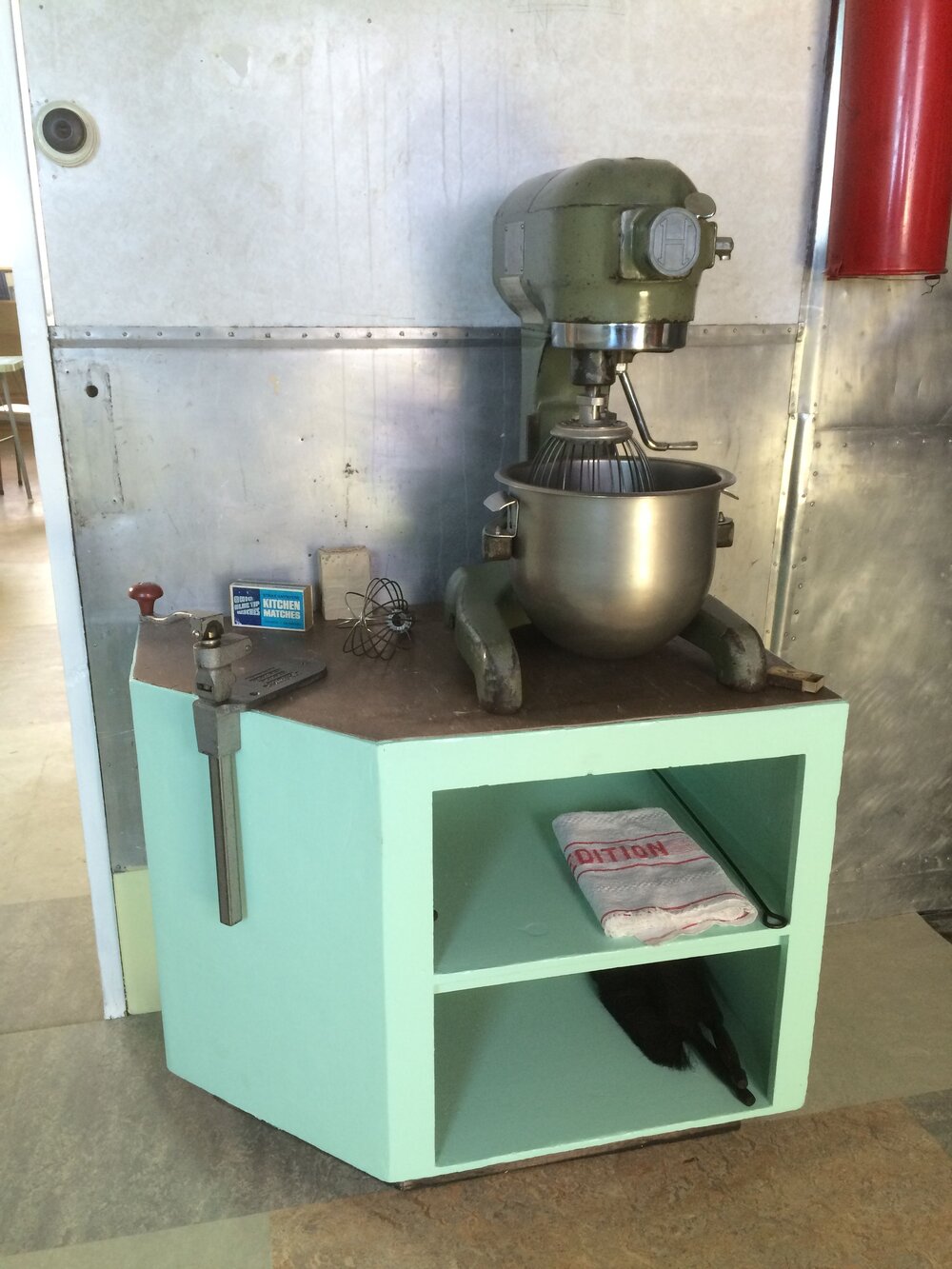 Hobart mixer, Hillary's TAE/IGY hut