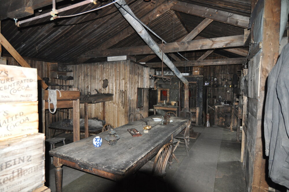2013-14 Wardroom table inside Scott's 'Terra Nova' hut, Cape Evans (001)
