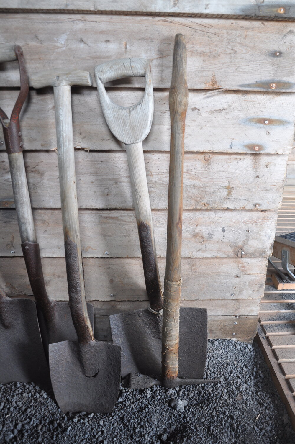2013-14 Shovels in the Annex inside Scott's 'Terra Nova' hut, Cape Evans (002)