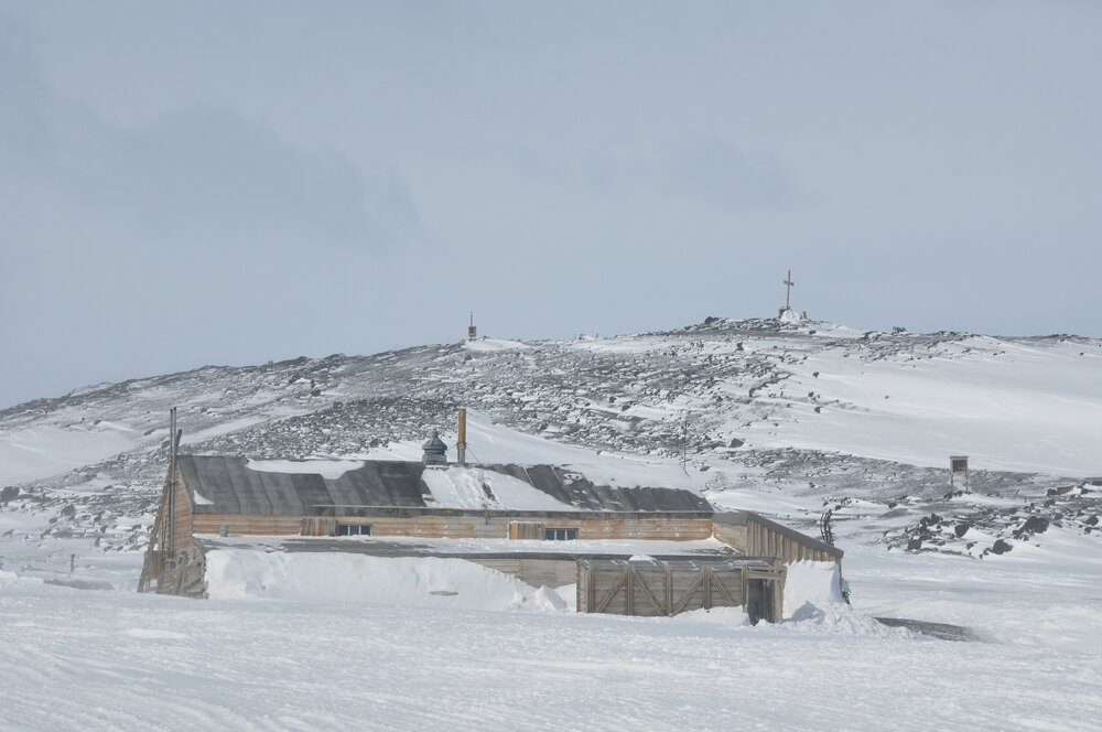2013-14 Snow build-up around Scott's 'Terra Nova' hut, Cape Evans