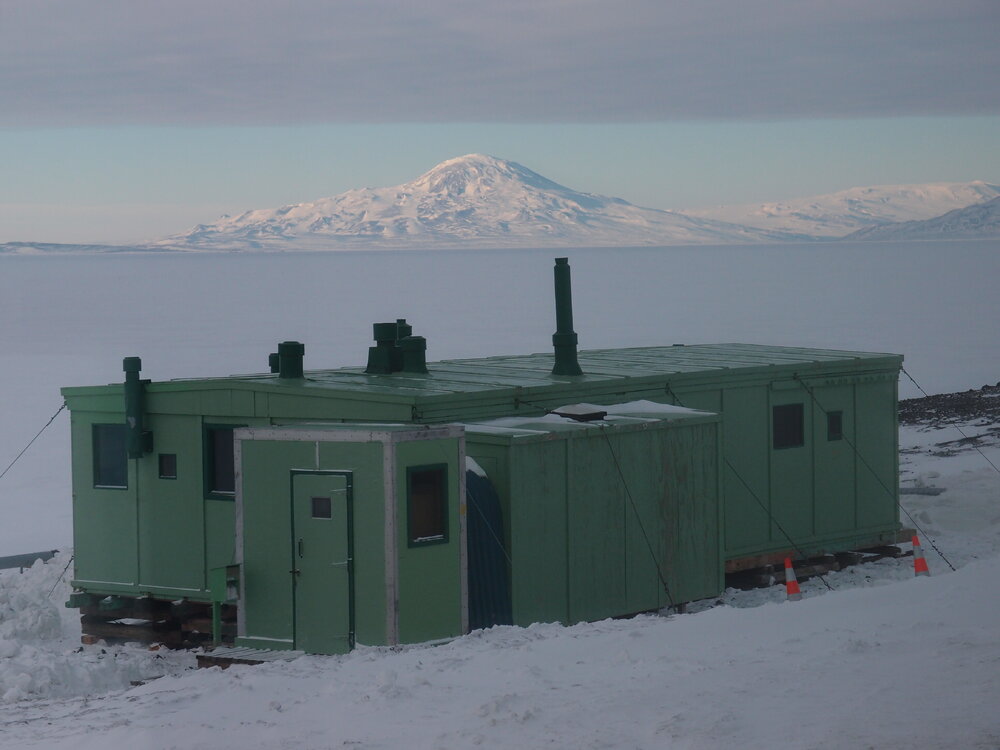 Northeast elevation, Hillary's TAE/IGY Hut (003)