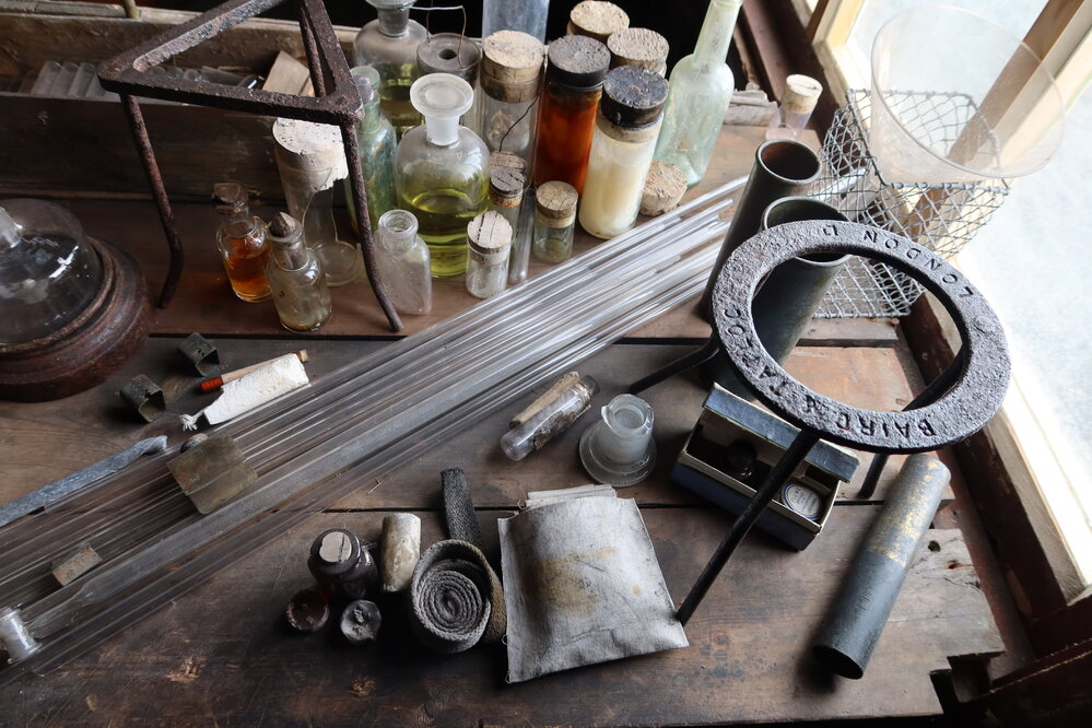 2022-23 Scott's 'Terra Nova' hut inspection, interior (111)